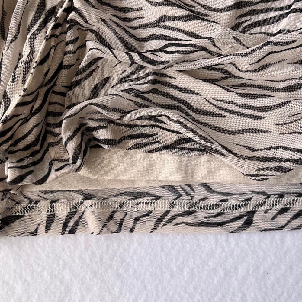 Y2K Zebra Mesh Ruched Button Down - Picture 4 of 6